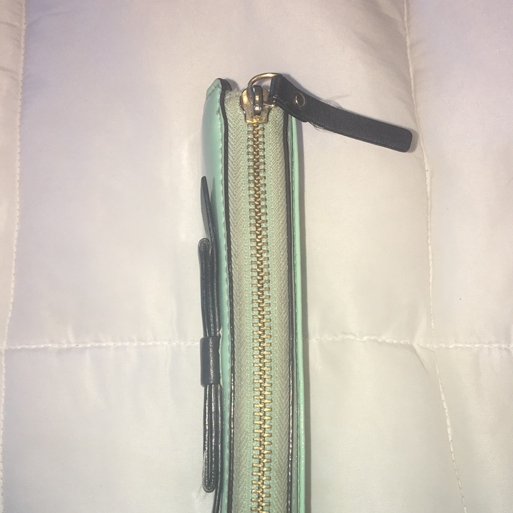Kate Spade Wallet - Picture 3 of 5